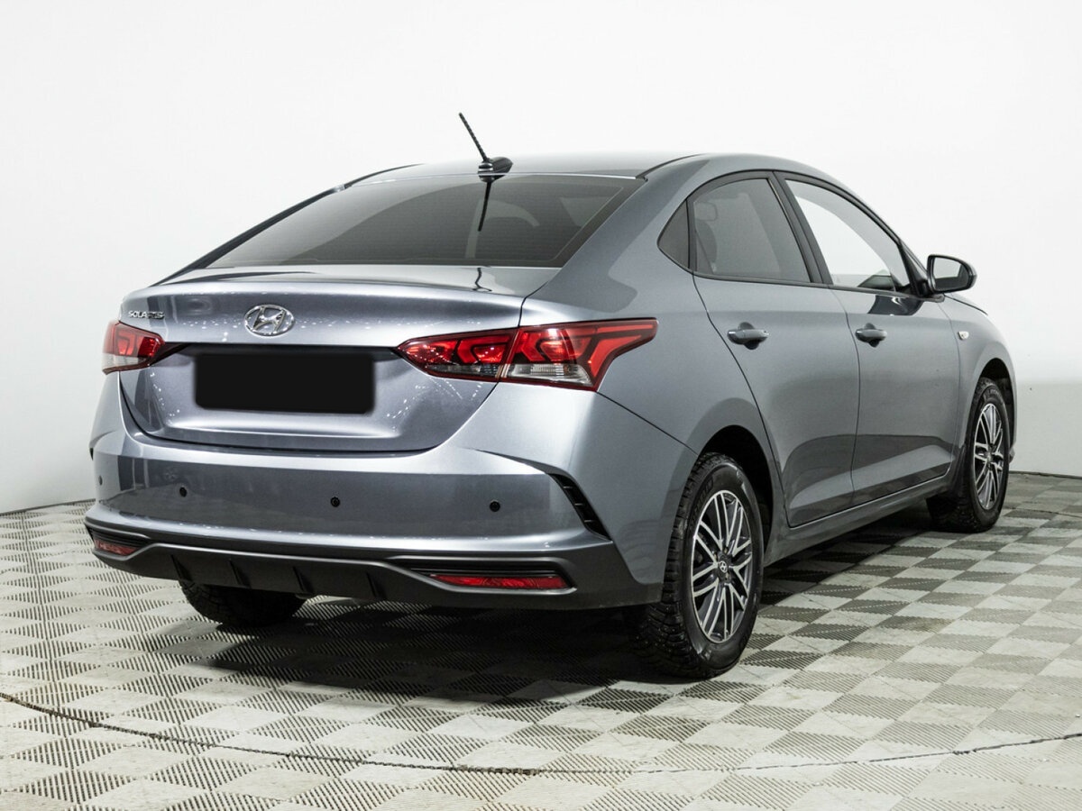 Купить Hyundai Solaris с пробегом. Фото: #4