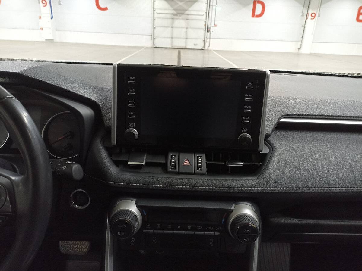 Купить Toyota RAV4 с пробегом. Фото: #14