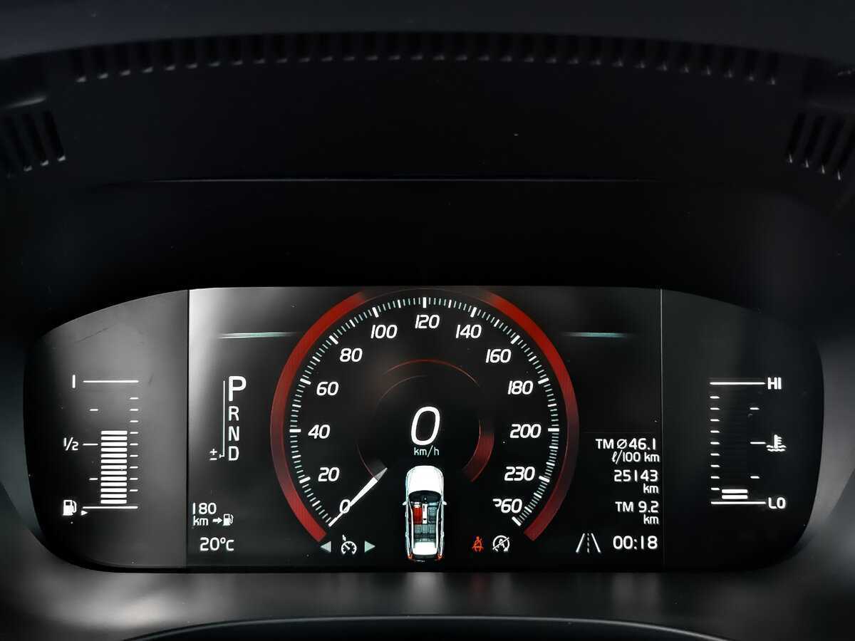 Купить Volvo XC60 с пробегом. Фото: #13