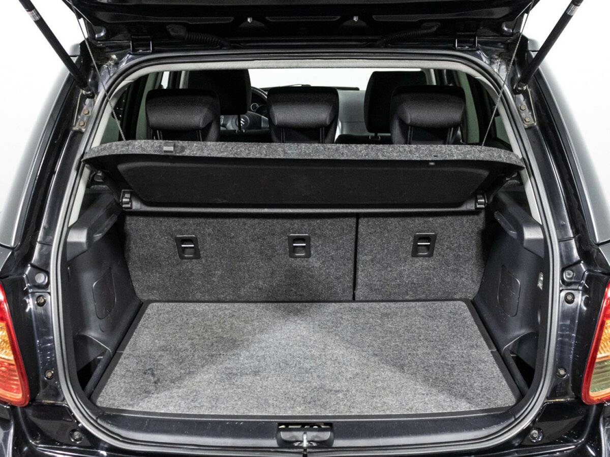 Купить Suzuki SX4 с пробегом. Фото: #17