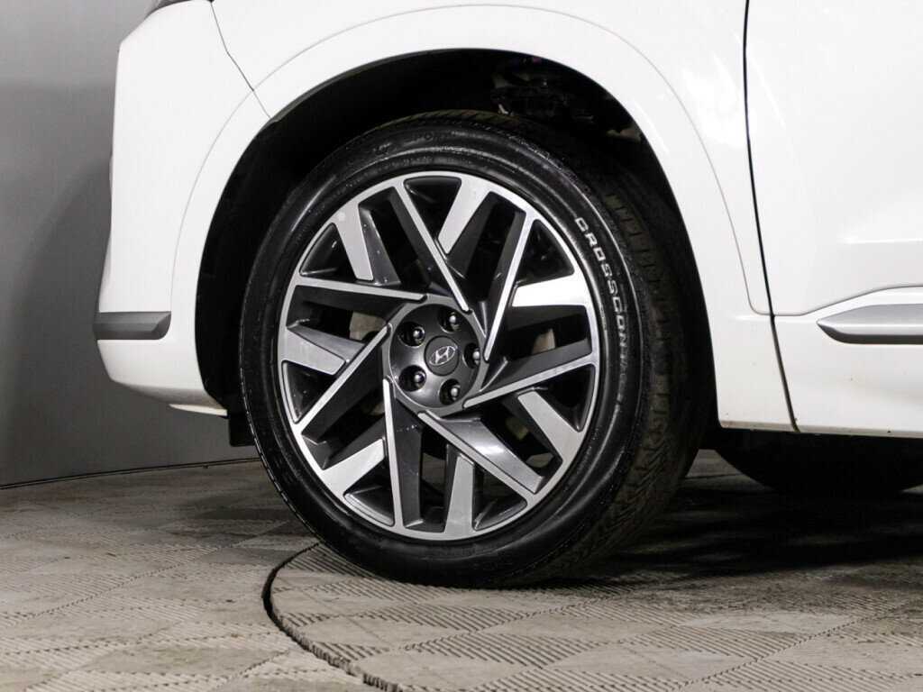 Купить Hyundai Santa Fe с пробегом. Фото: #24