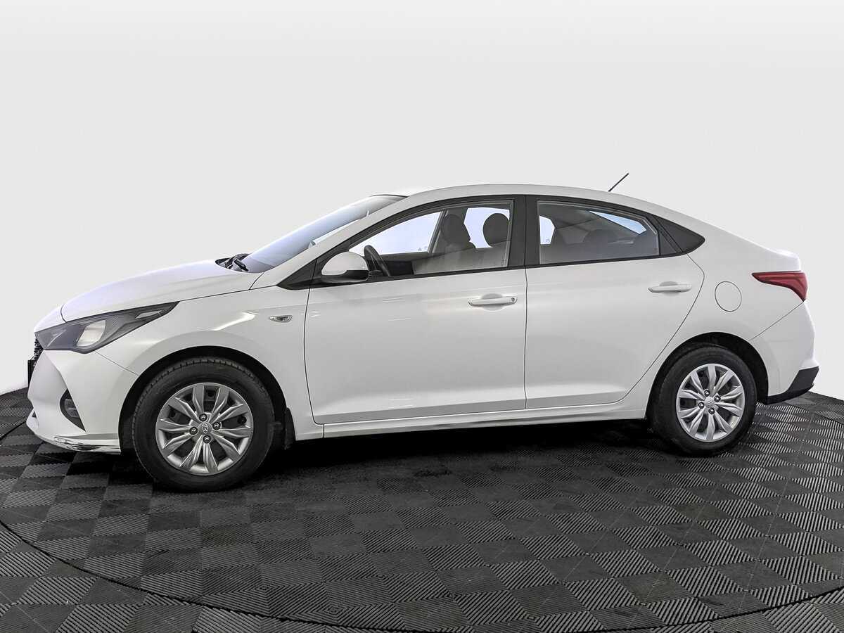 Купить Hyundai Solaris с пробегом. Фото: #7