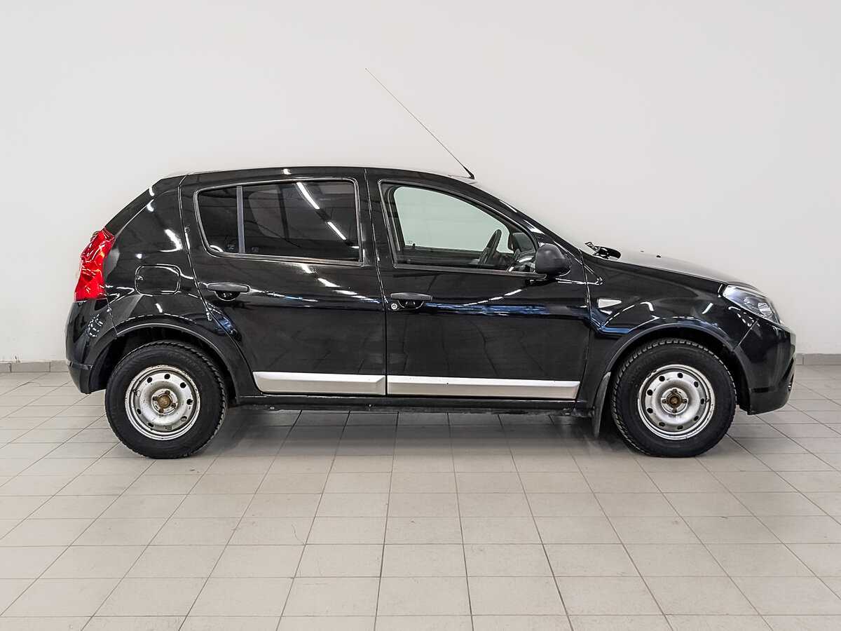 Купить Renault Sandero с пробегом. Фото: #3