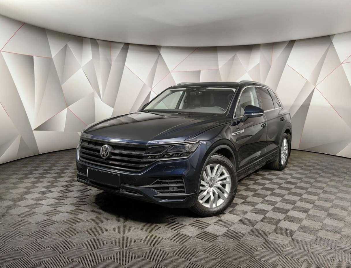 Купить Volkswagen Touareg с пробегом. Фото: #0