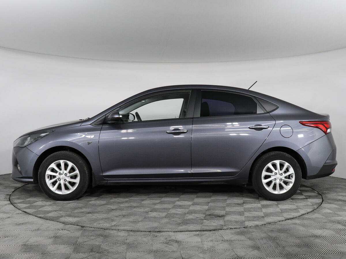 Купить Hyundai Solaris с пробегом. Фото: #5