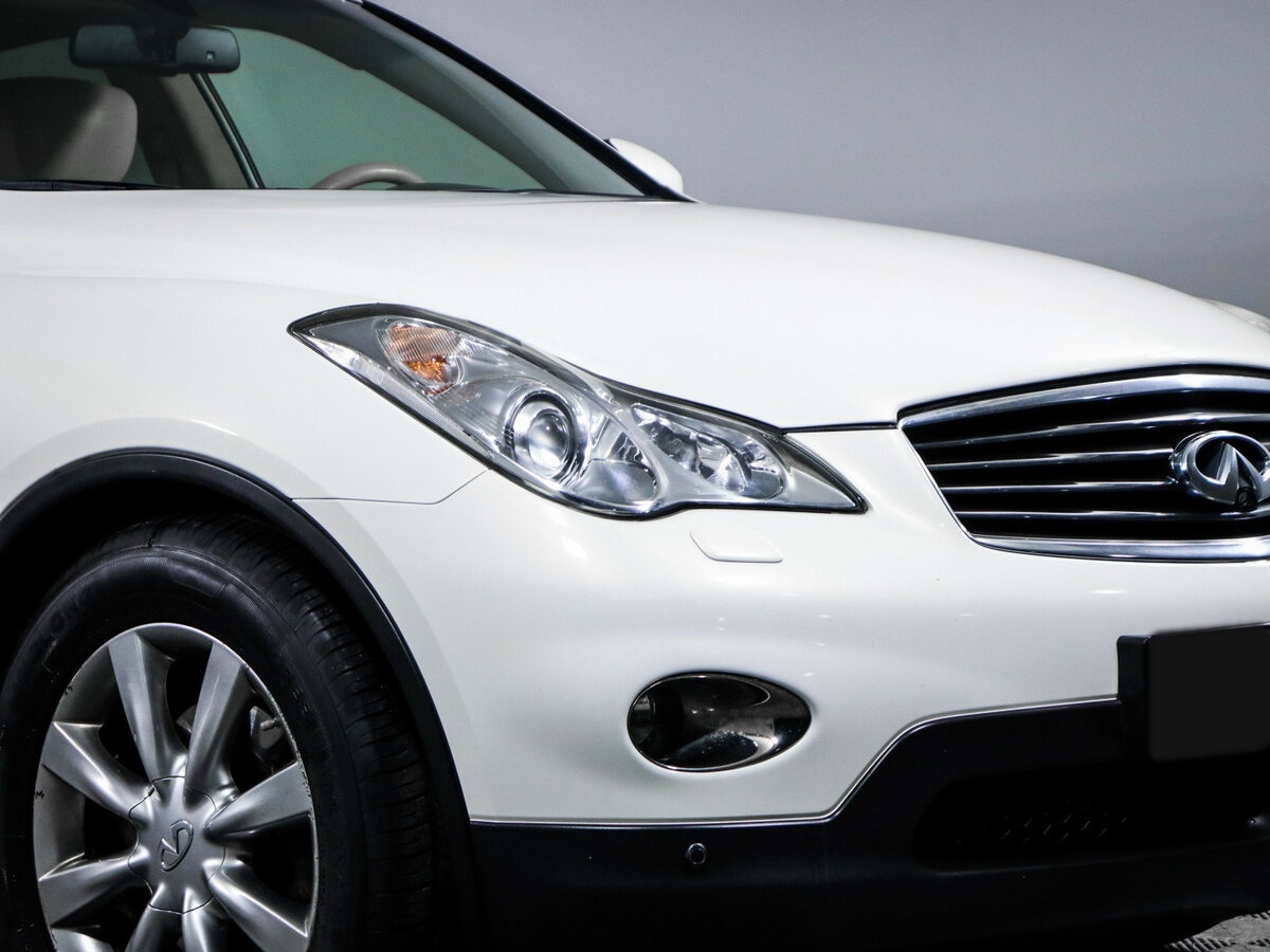 Купить Infiniti EX с пробегом. Фото: #12