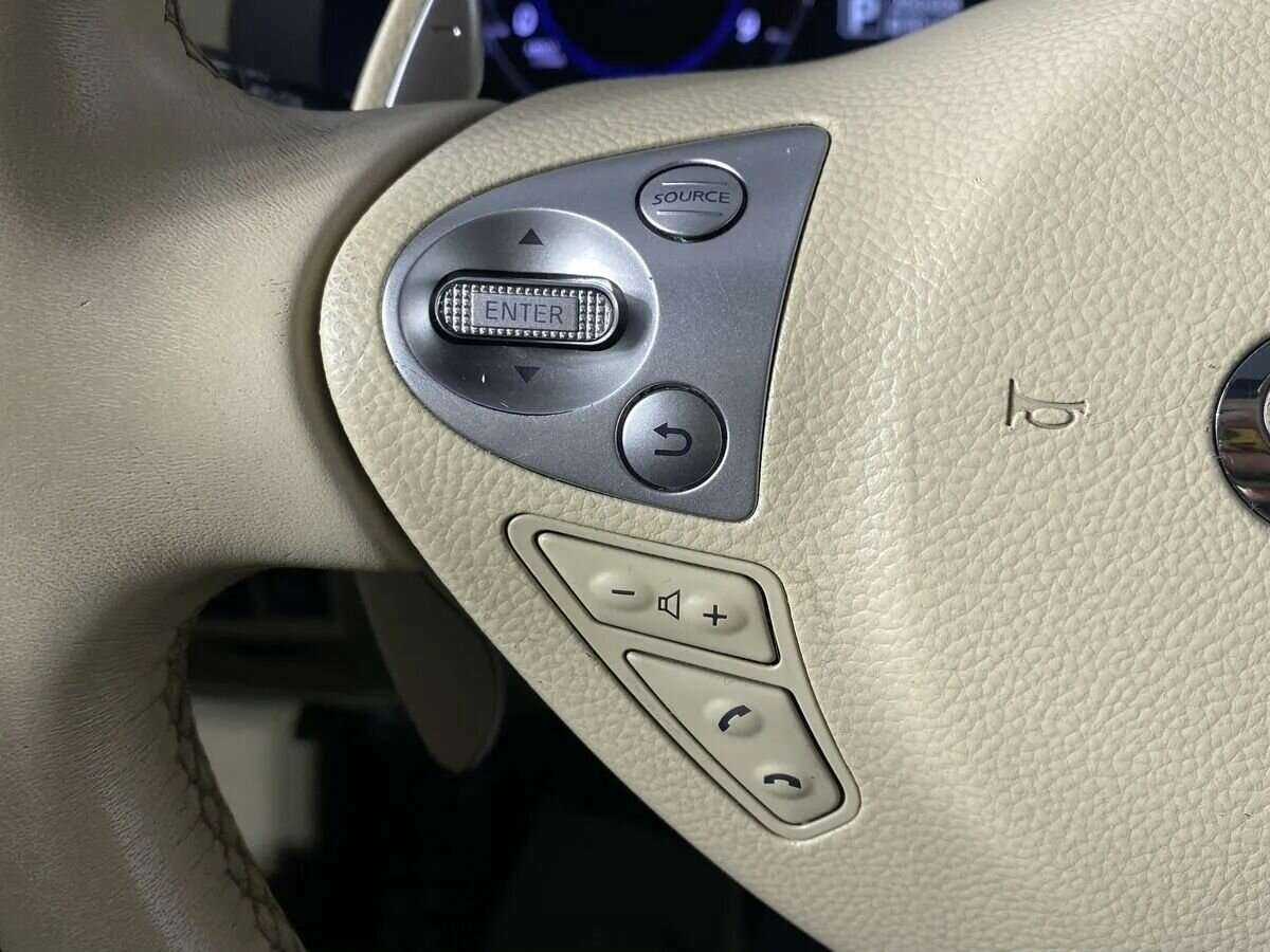 Купить Infiniti FX с пробегом. Фото: #11