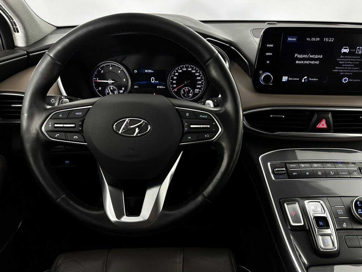 Купить Hyundai Santa Fe с пробегом. Фото: #9