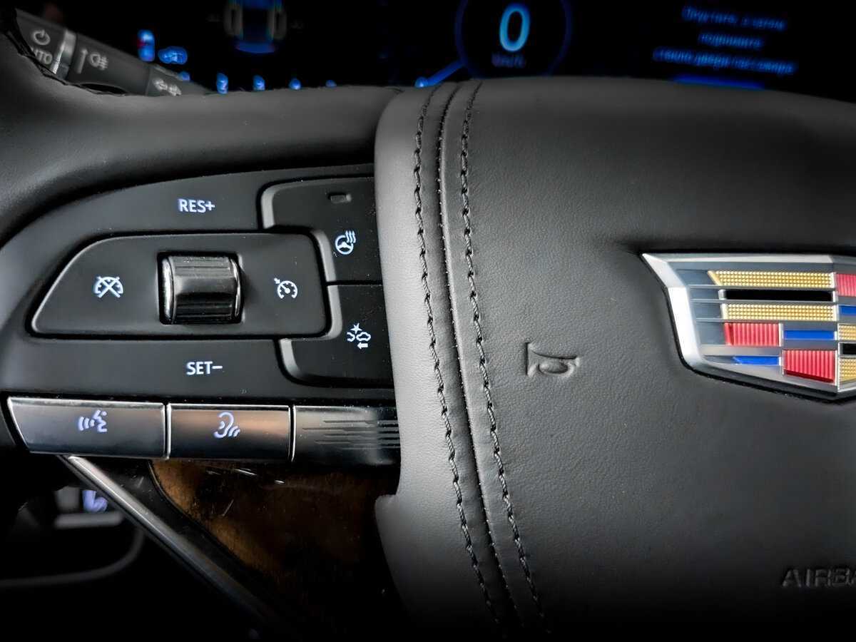 Купить Cadillac Escalade с пробегом. Фото: #26