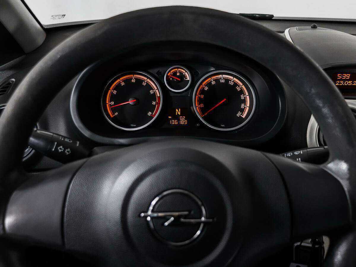 Купить Opel Corsa с пробегом. Фото: #15