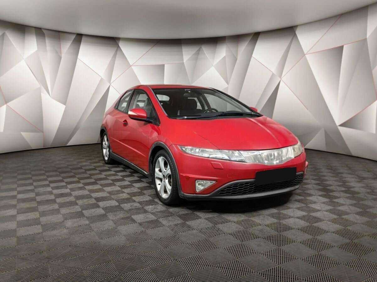 Купить Honda Civic с пробегом. Фото: #2