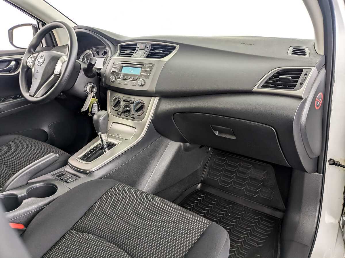 Купить Nissan Sentra с пробегом. Фото: #8