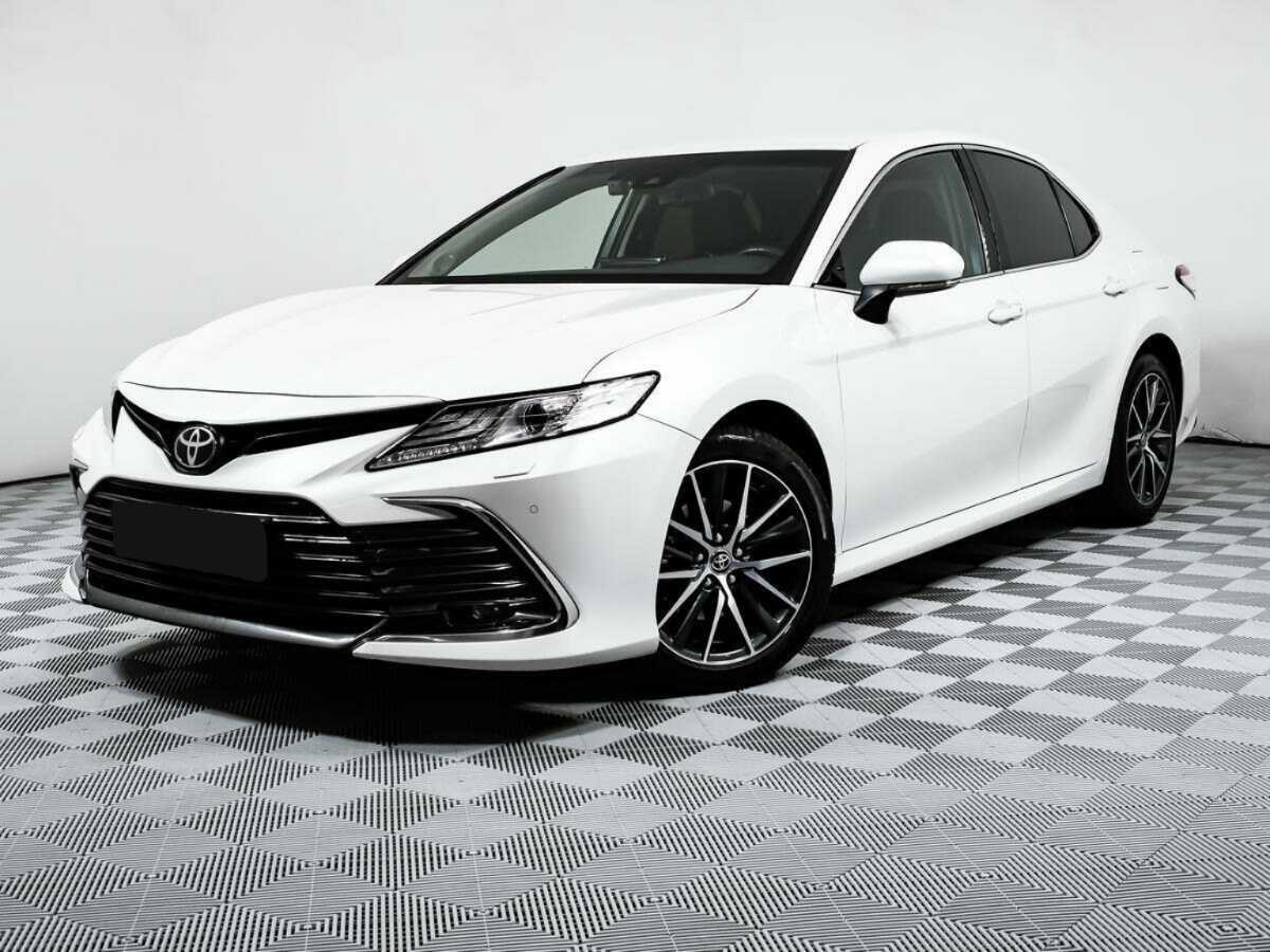 Купить Toyota Camry с пробегом. Посмотреть фото