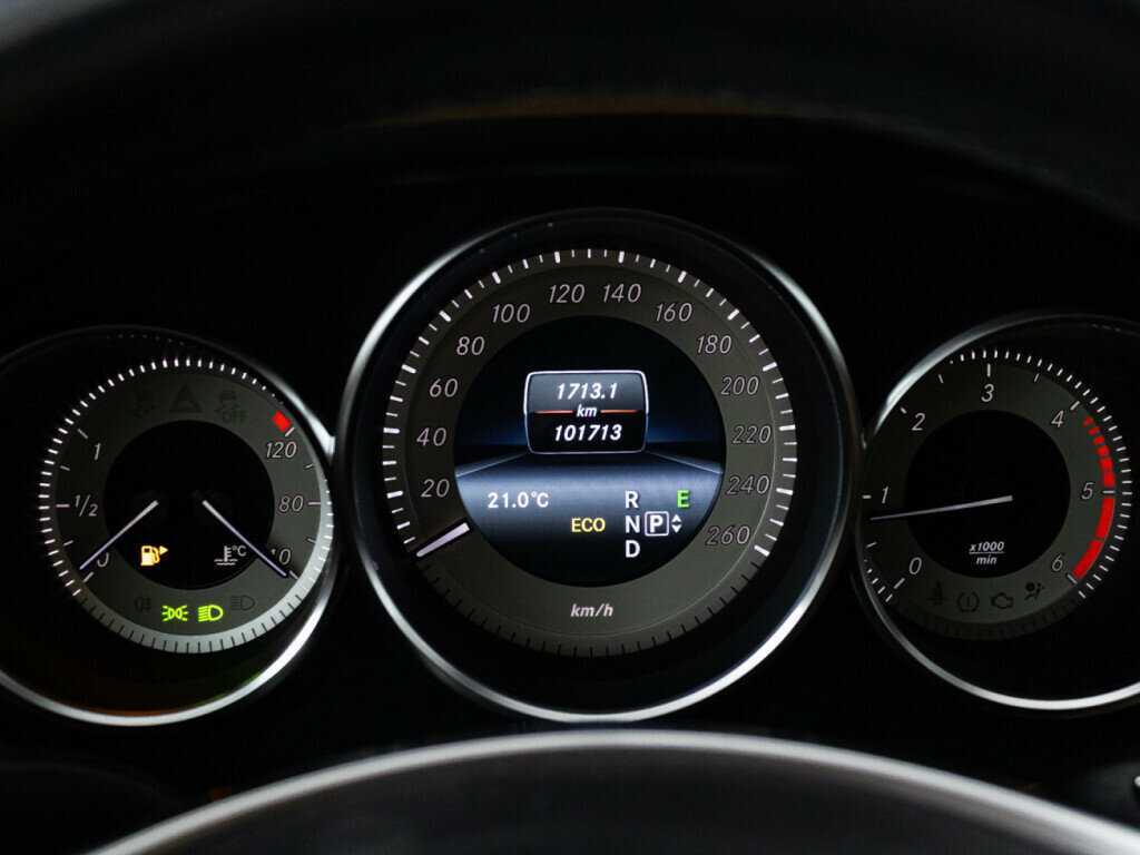 Купить Mercedes-Benz CLS с пробегом. Фото: #11