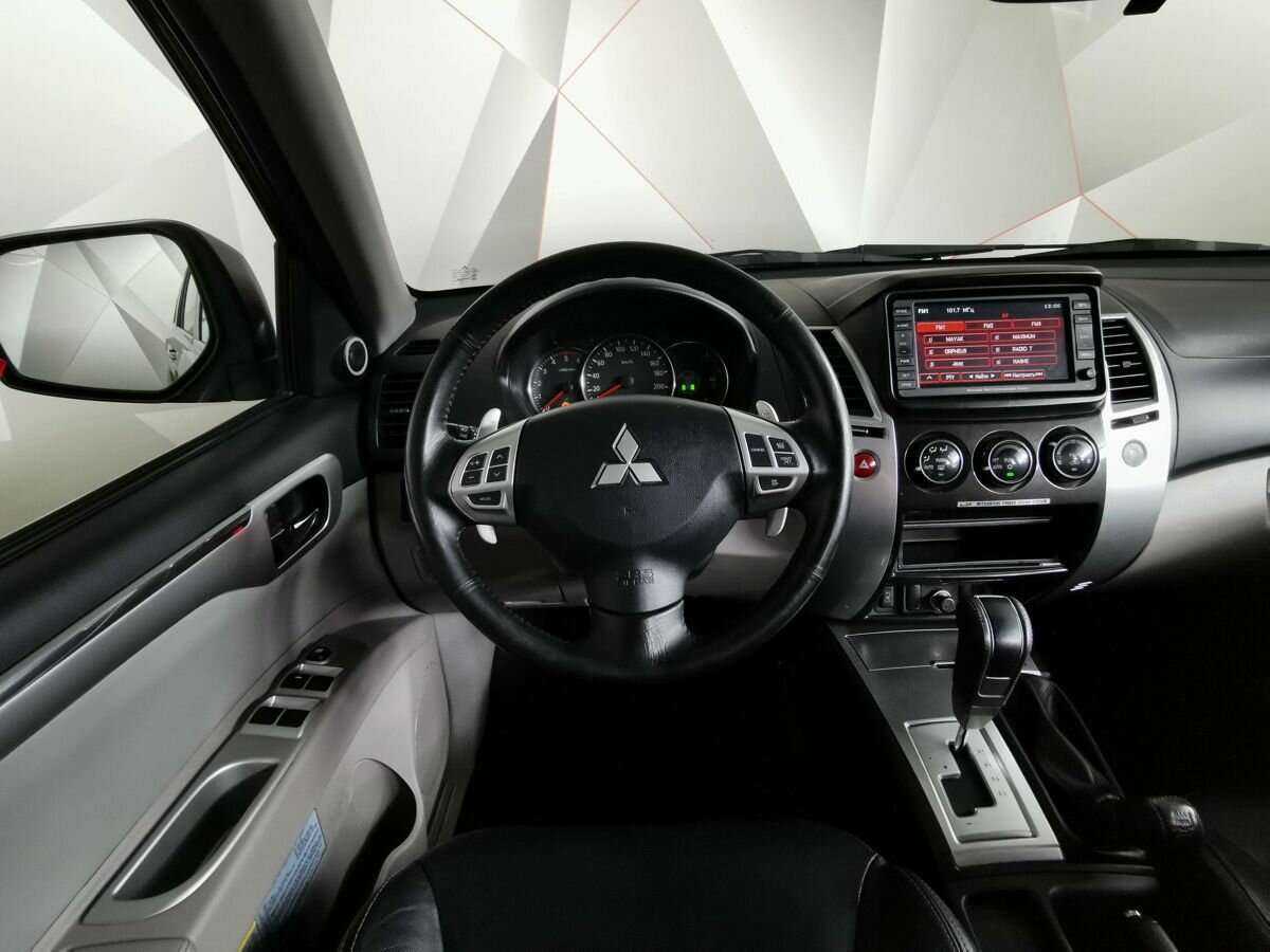 Купить Mitsubishi Pajero Sport с пробегом. Фото: #15