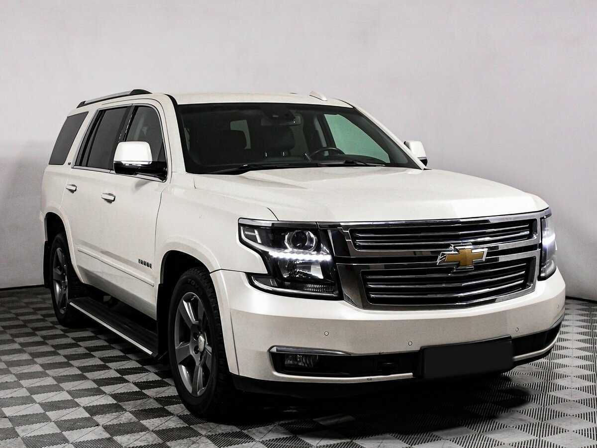 Купить Chevrolet Tahoe с пробегом. Фото: #2