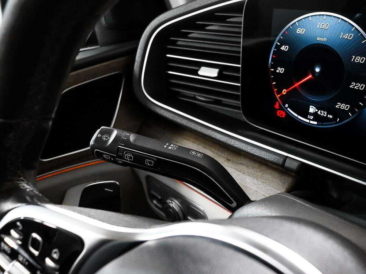 Купить Mercedes-Benz GLE с пробегом. Фото: #13