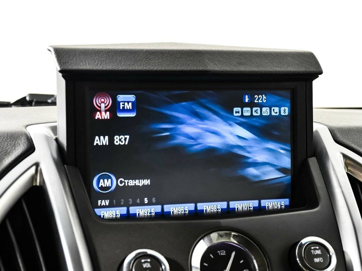 Купить Cadillac SRX с пробегом. Фото: #13
