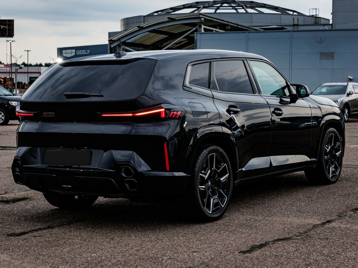 Купить BMW XM с пробегом. Фото: #4