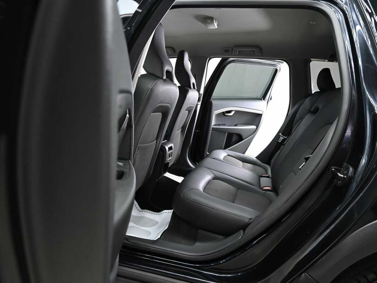 Купить Volvo XC70 с пробегом. Фото: #11