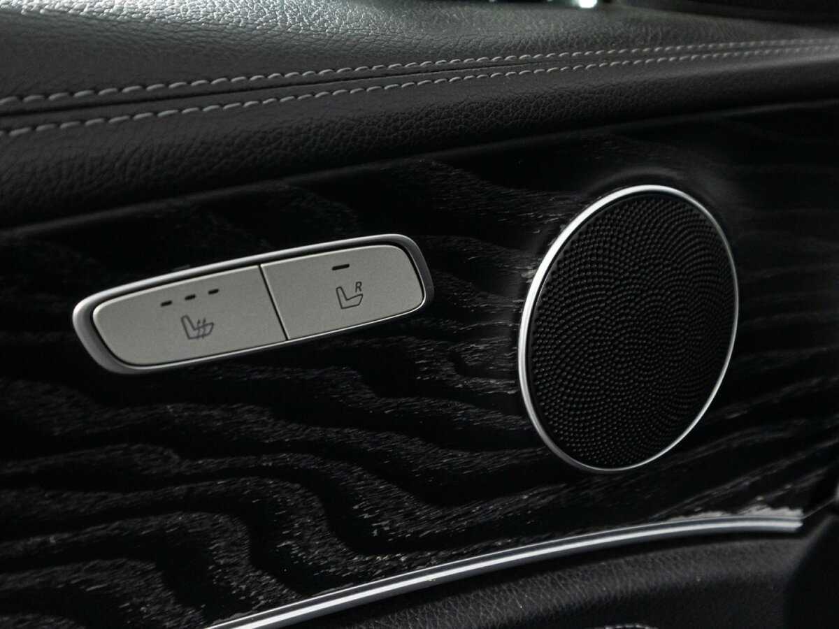 Купить Mercedes-Benz E-Класс с пробегом. Фото: #17