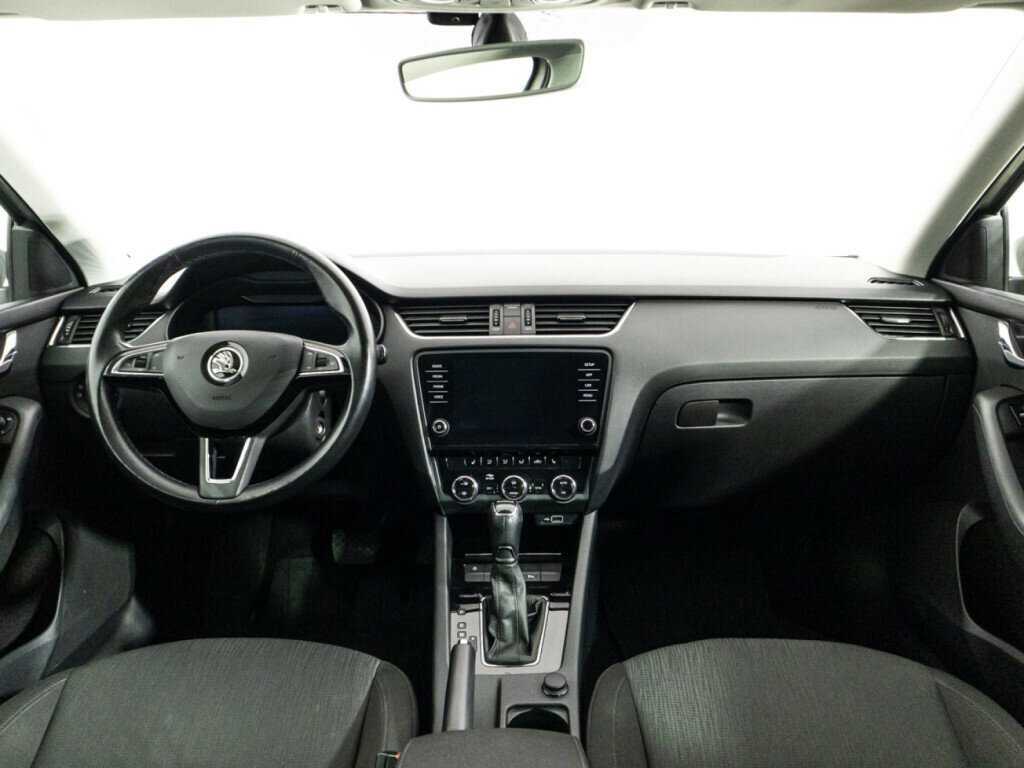 Купить Skoda Octavia с пробегом. Фото: #12