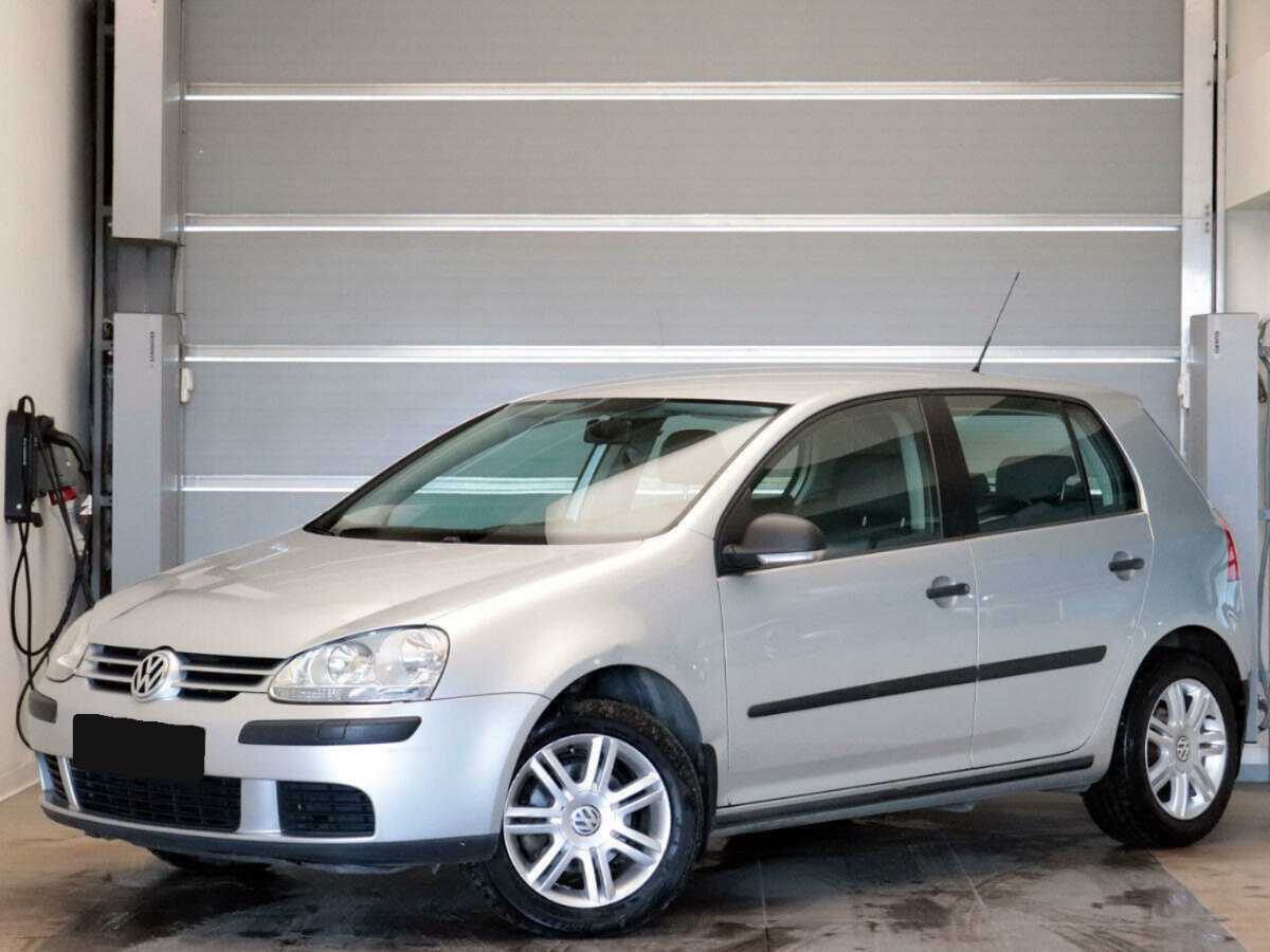 Купить Volkswagen Golf с пробегом. Фото: #0