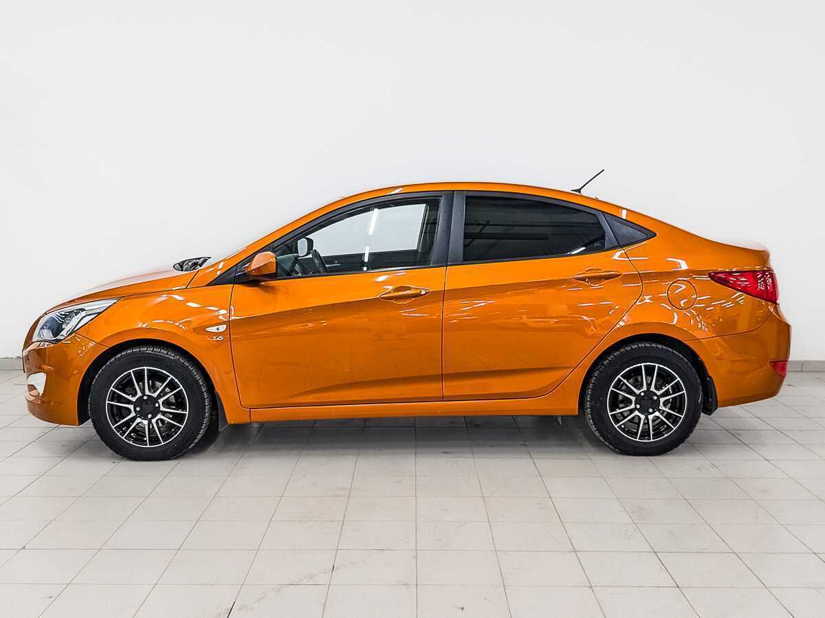 Купить Hyundai Solaris с пробегом. Фото: #7