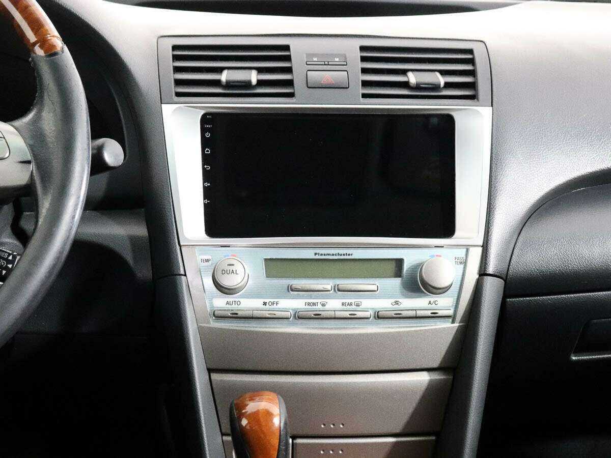 Купить Toyota Camry с пробегом. Фото: #11