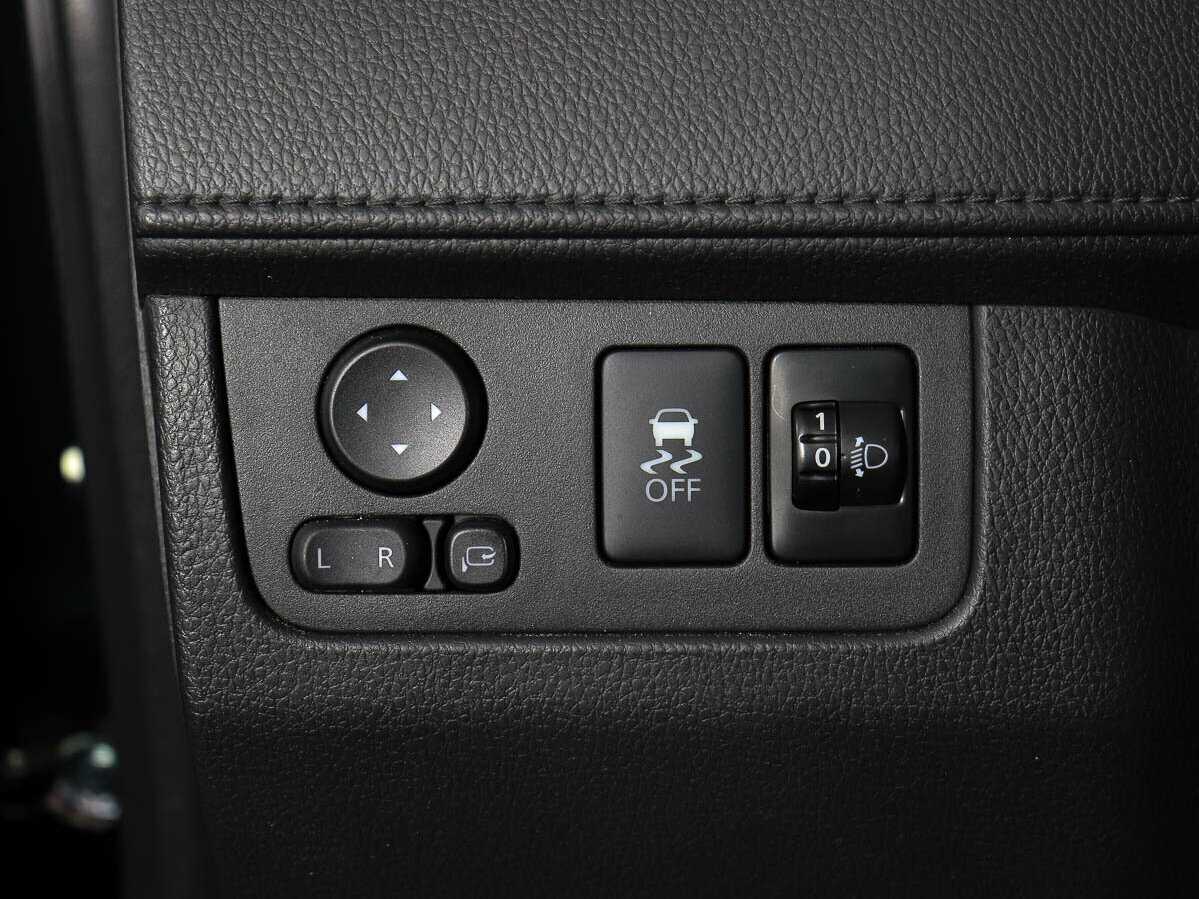 Купить Mitsubishi Xpander с пробегом. Фото: #11