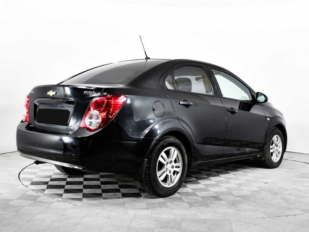 Купить Chevrolet Aveo с пробегом. Фото: #4
