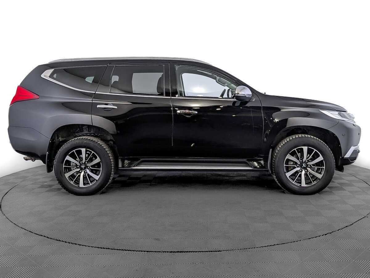 Купить Mitsubishi Pajero Sport с пробегом. Фото: #3