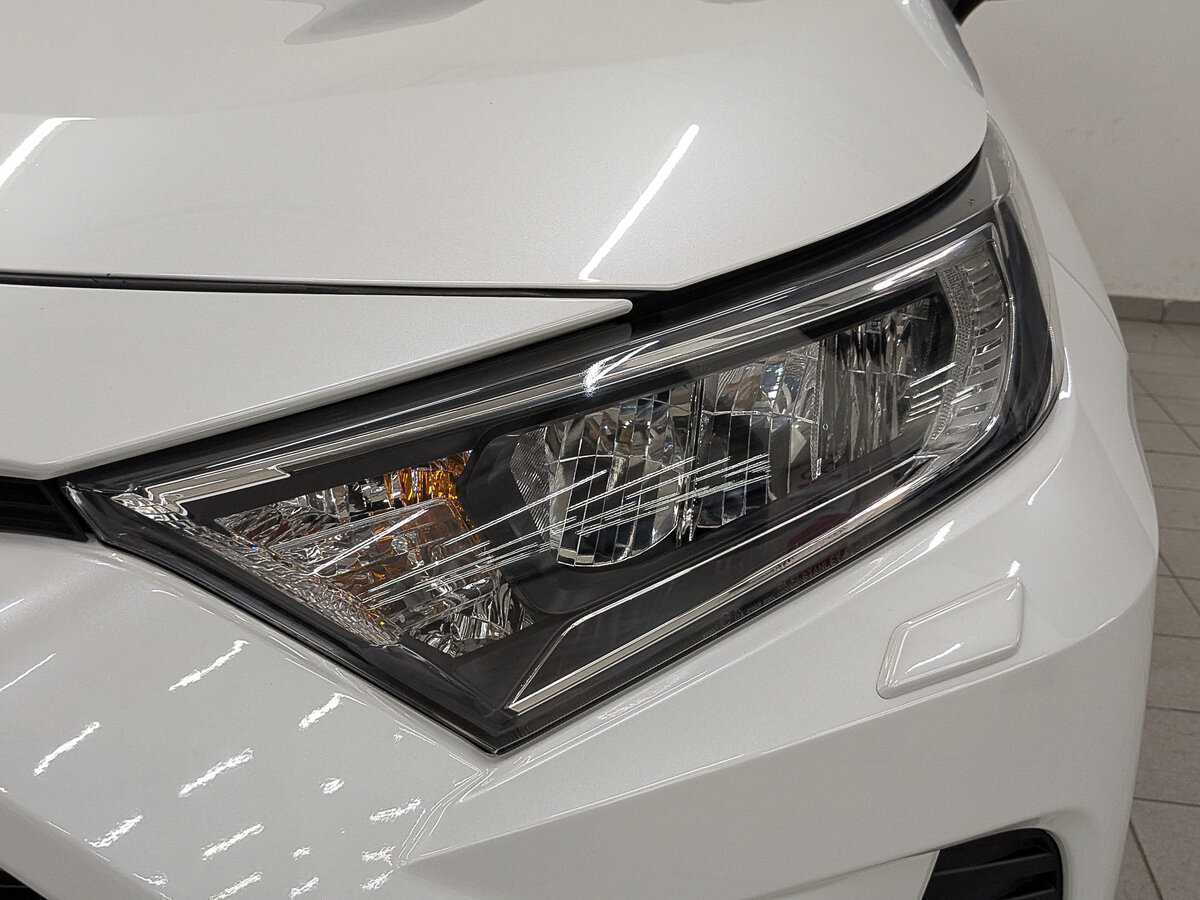 Купить Toyota RAV4 с пробегом. Фото: #10