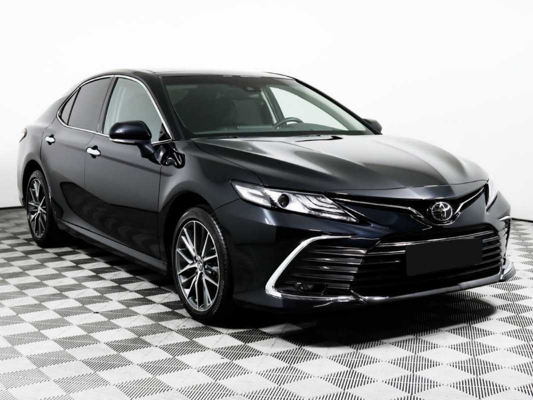 Купить Toyota Camry с пробегом. Фото: #2