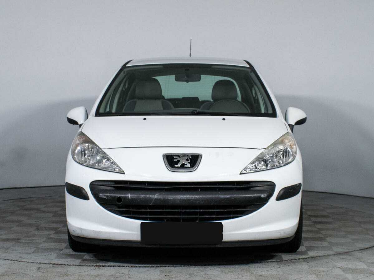 Купить Peugeot 207 с пробегом. Фото: #1