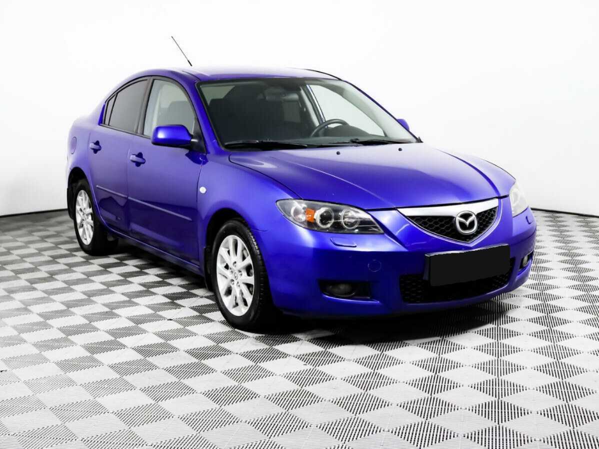 Купить Mazda 3 с пробегом. Фото: #2