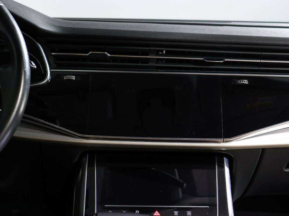Купить Audi Q8 с пробегом. Фото: #10