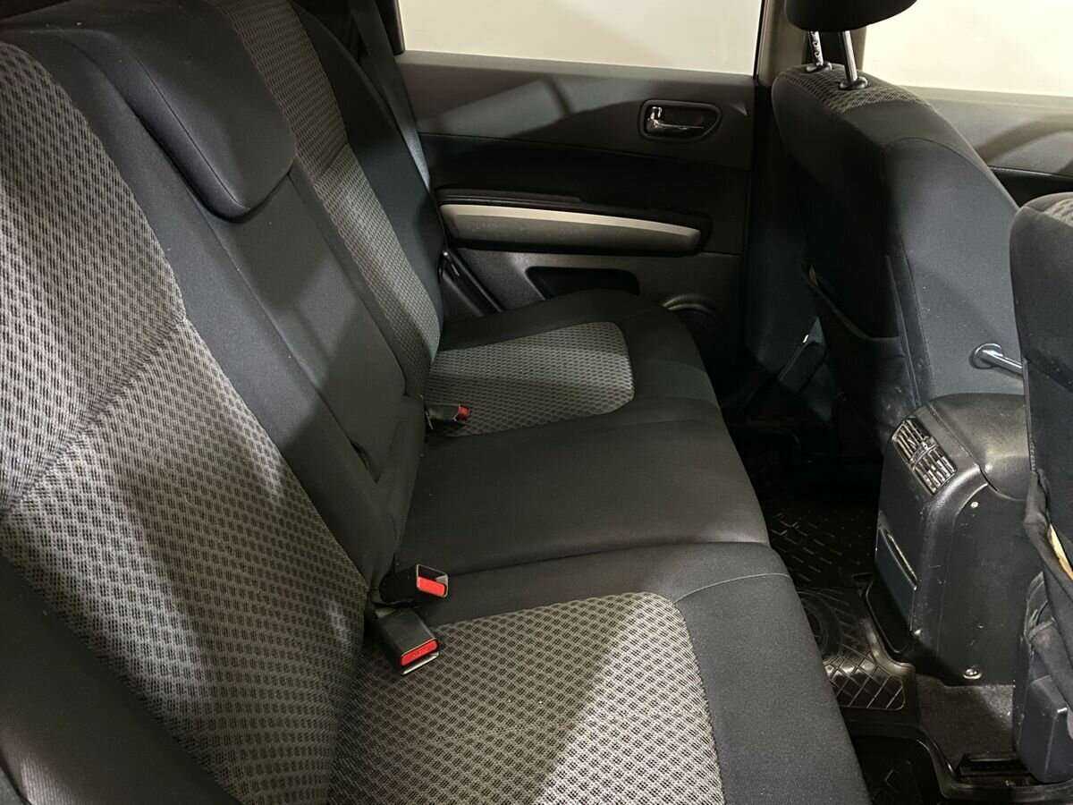 Купить Nissan X-Trail с пробегом. Фото: #10