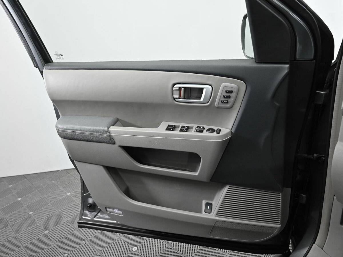 Купить Honda Pilot с пробегом. Фото: #6