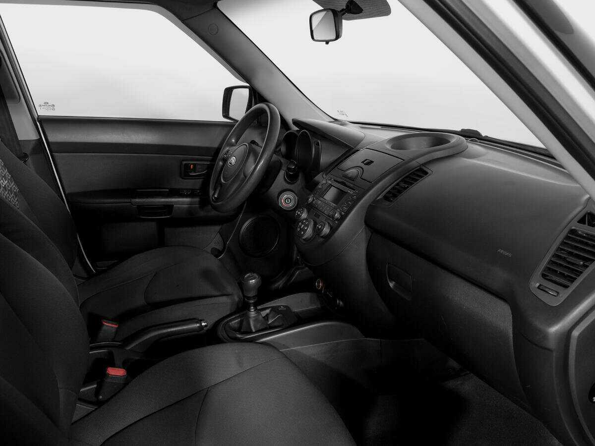 Купить Kia Soul с пробегом. Фото: #8