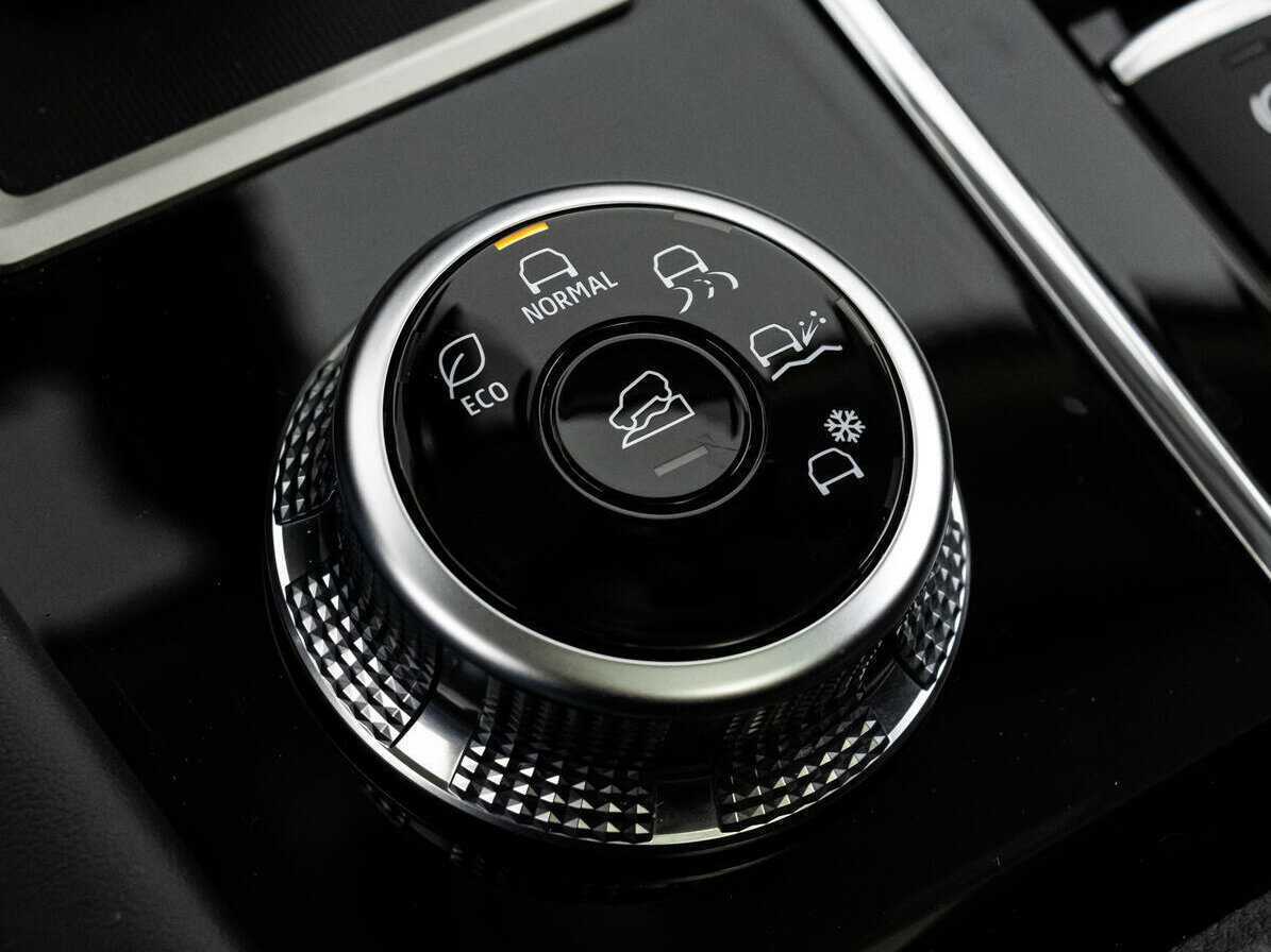 Купить Mitsubishi Outlander с пробегом. Фото: #13
