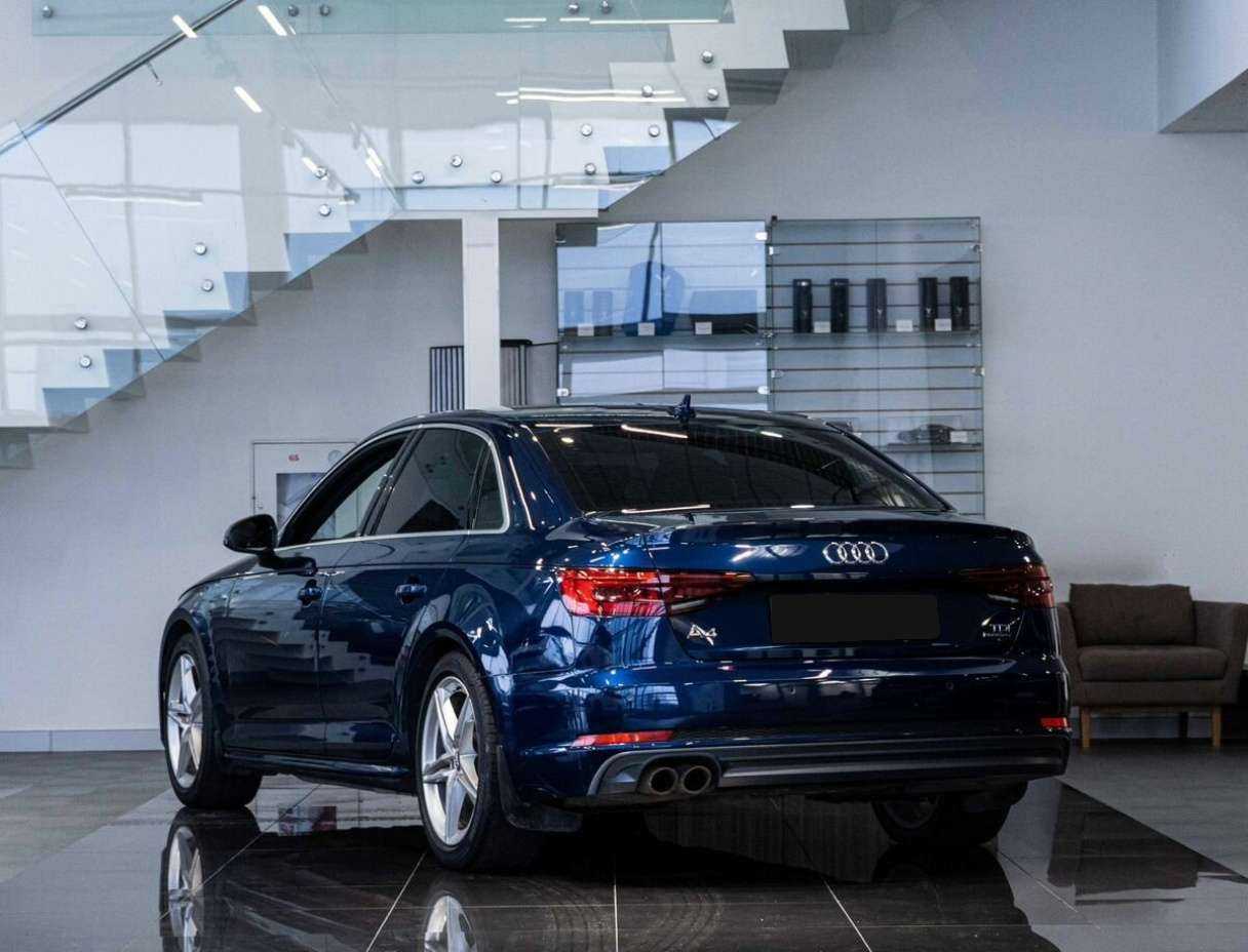 Купить Audi A4 с пробегом. Фото: #5