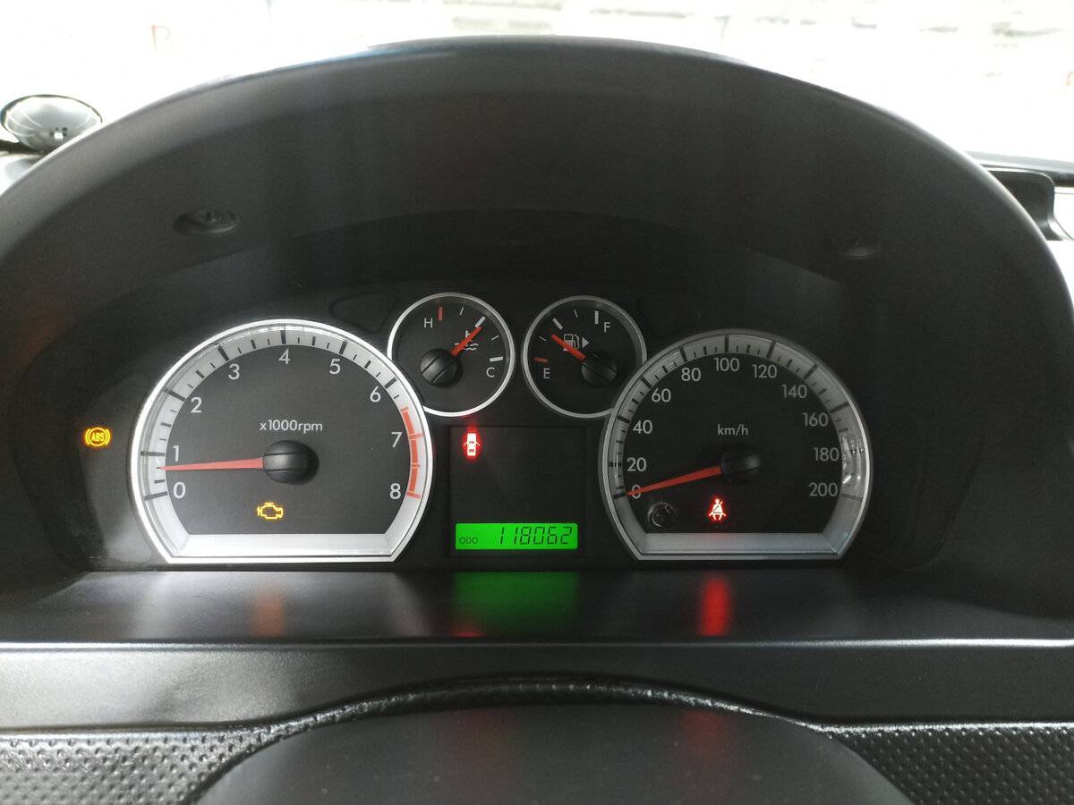 Купить Chevrolet Aveo с пробегом. Фото: #12