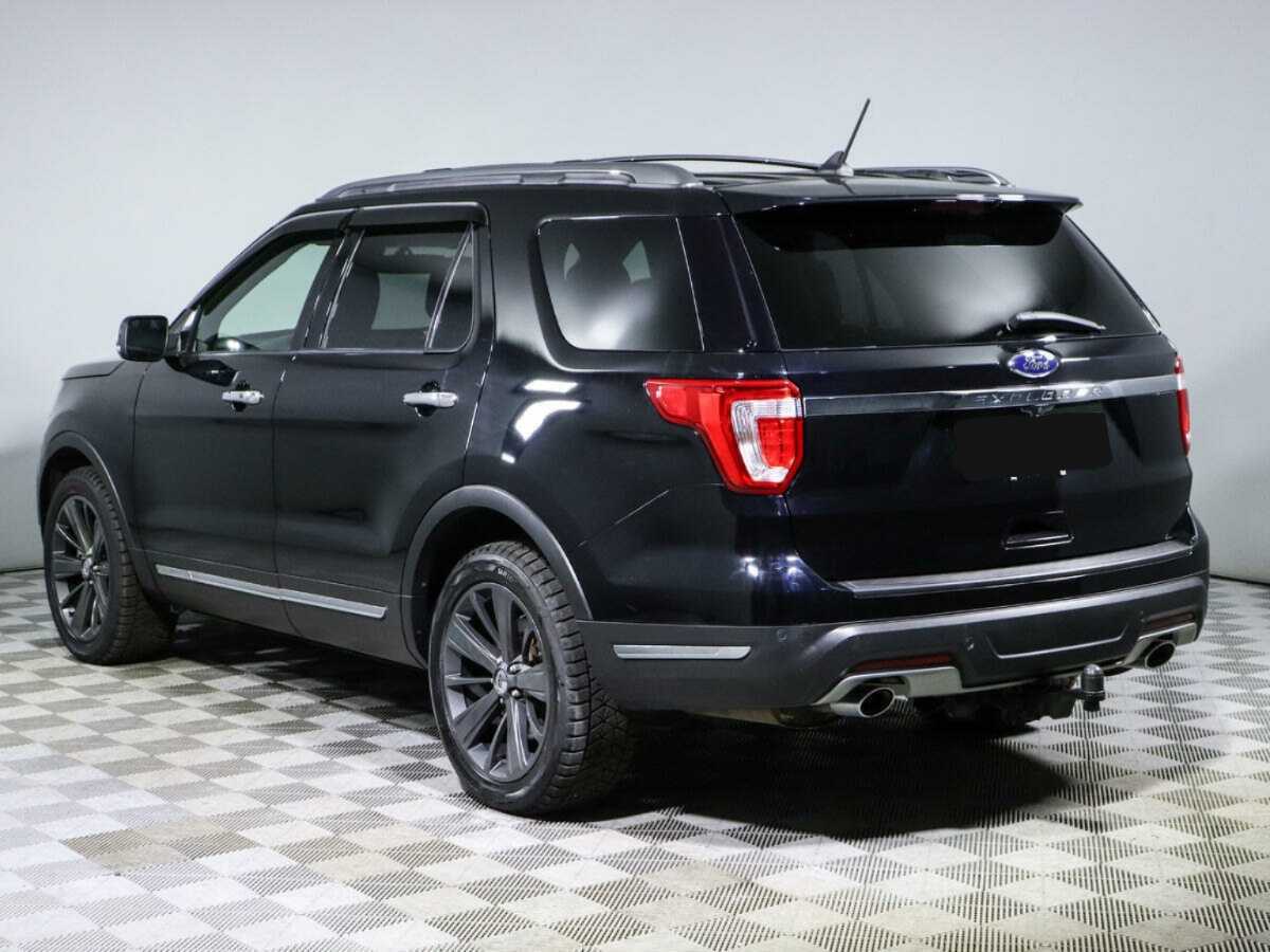 Купить Ford Explorer с пробегом. Фото: #5