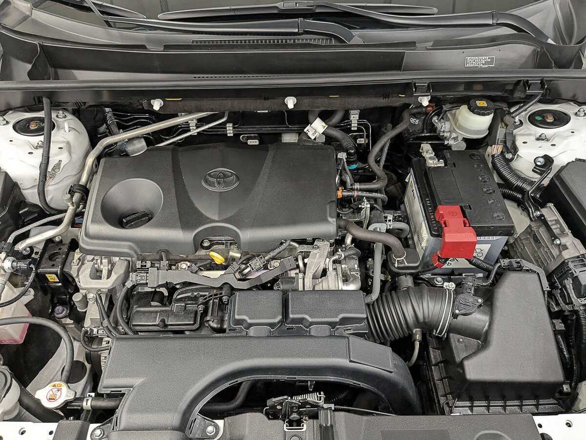 Купить Toyota RAV4 с пробегом. Фото: #8