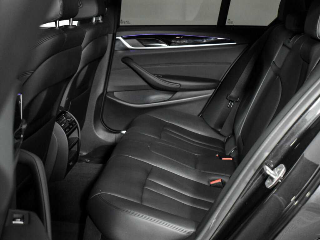 Купить BMW 5 серии с пробегом. Фото: #13