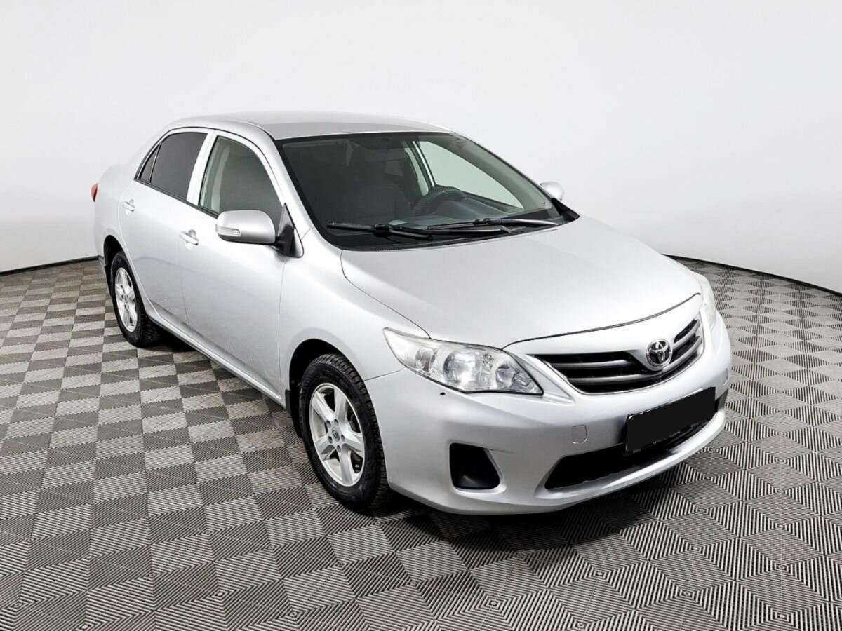 Купить Toyota Corolla с пробегом. Фото: #2