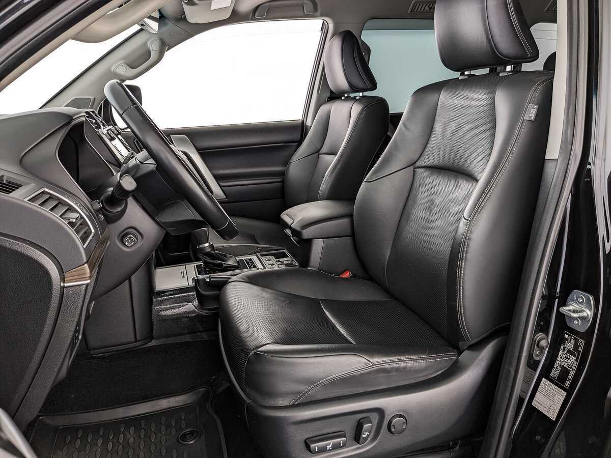 Купить Toyota Land Cruiser Prado с пробегом. Фото: #15