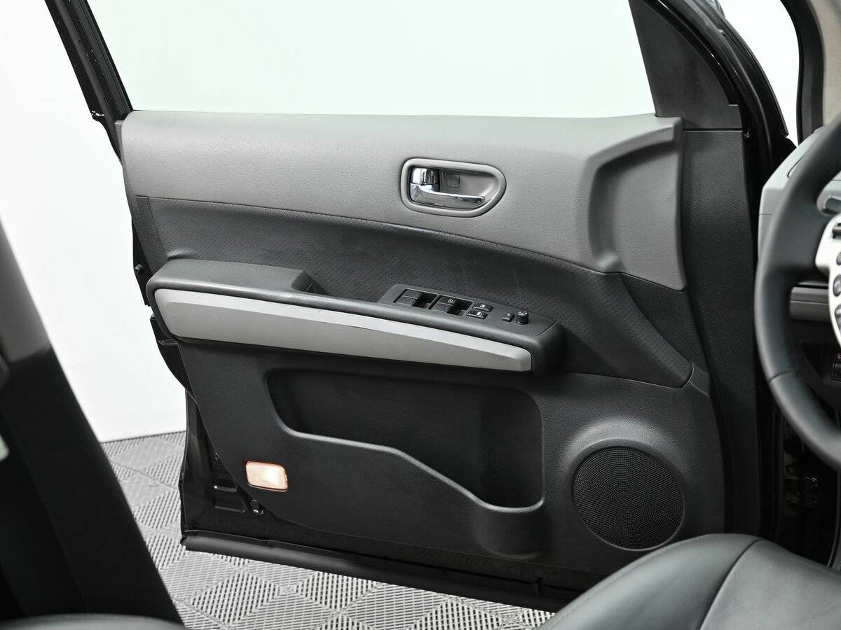 Купить Nissan X-Trail с пробегом. Фото: #6