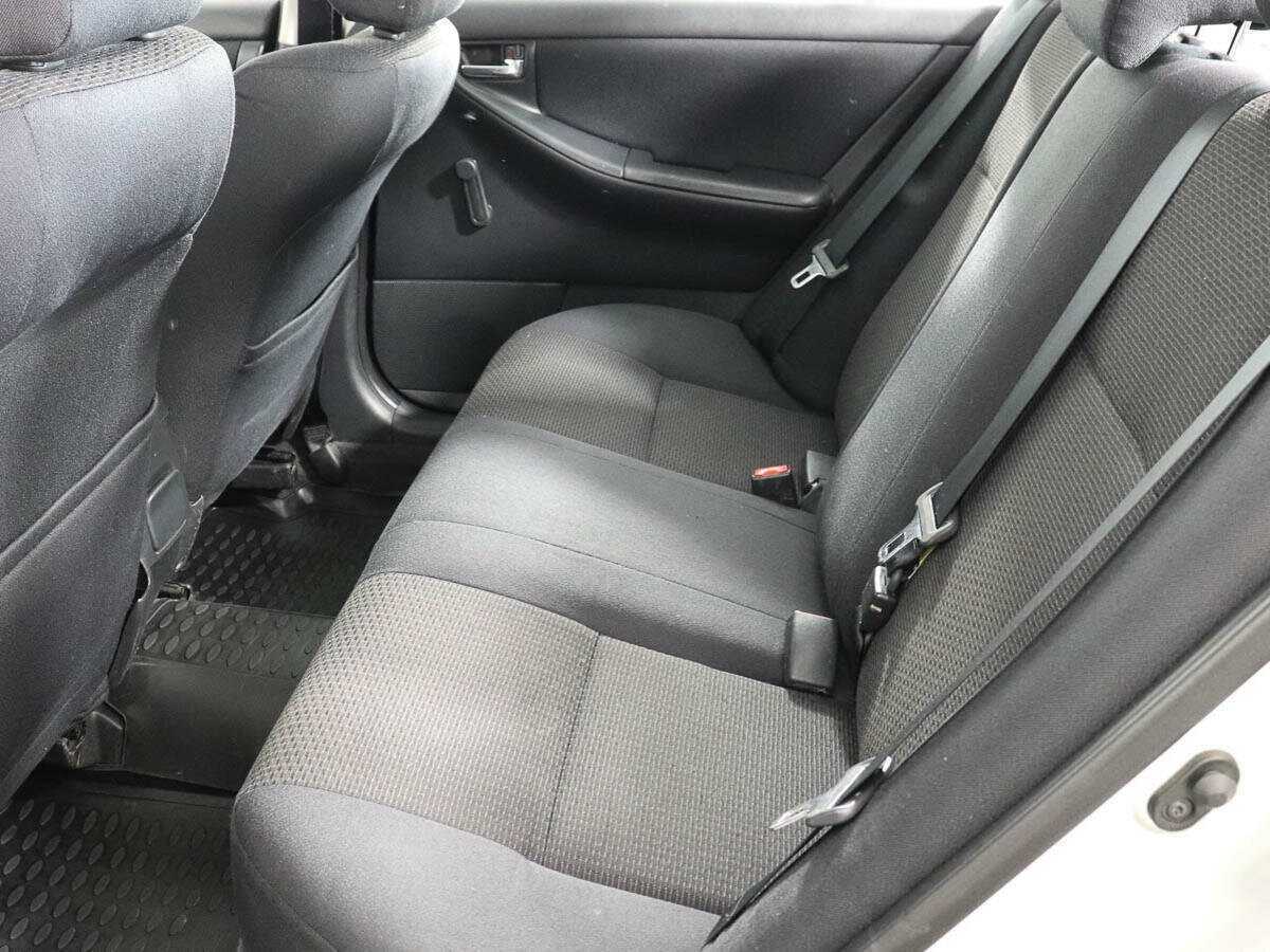 Купить Toyota Corolla с пробегом. Фото: #7